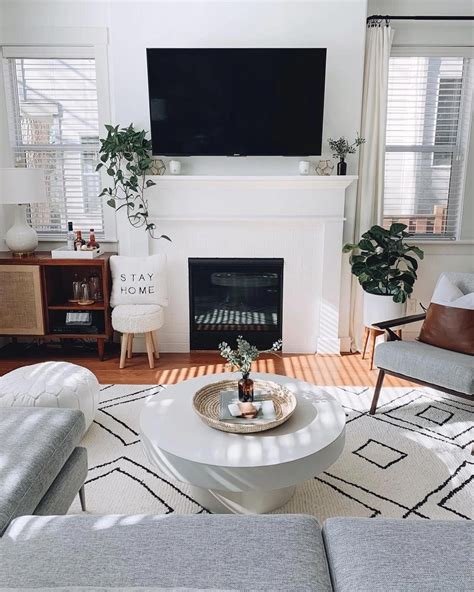 Top Ways to Enhance Your Home With Customizable Decor